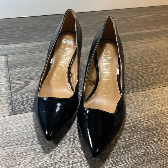 Calvin Klein Shoes - Calvin Klein leather heels woman’s size 8.5 (f10)